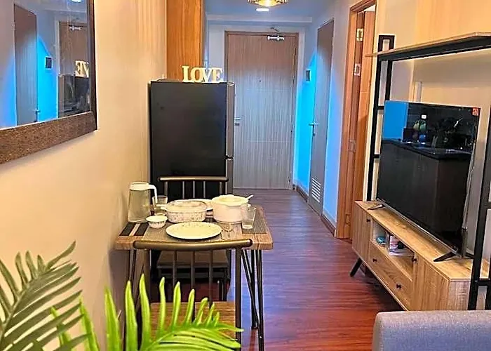 Hotel New And Cozy 1br Unit Near Moa Shore 3 Manila