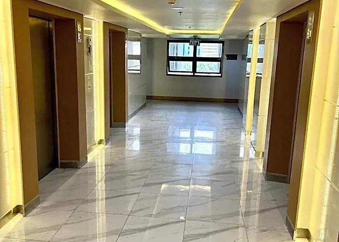 Hotel New And Cozy 1br Unit Near Moa Shore 3
