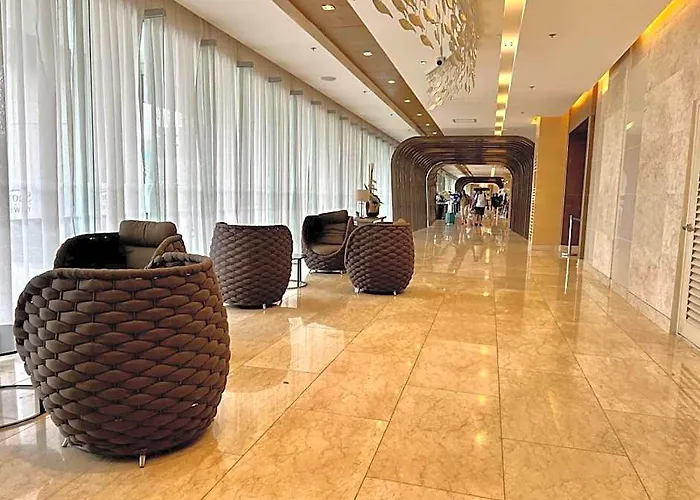 Hotel New And Cozy 1br Unit Near Moa Shore 3