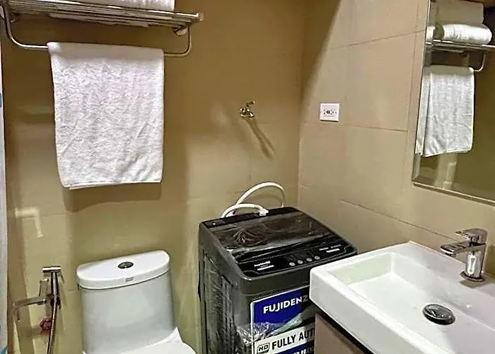 Hotel New And Cozy 1br Unit Near Moa Shore 3